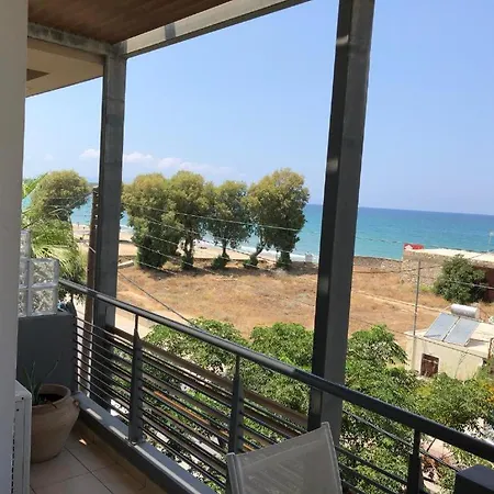 Διαμέρισμα Kleanthi Seaside *